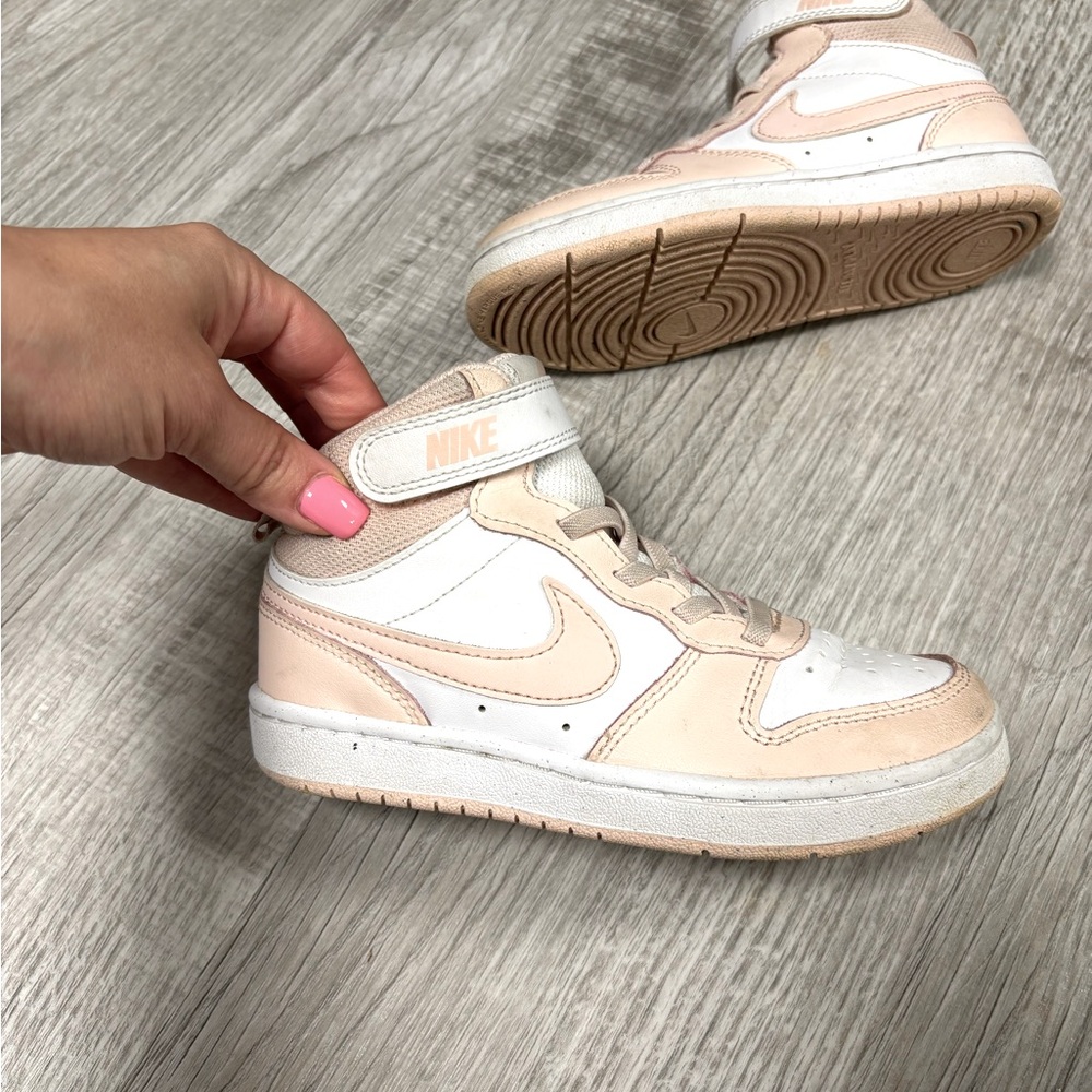 Nike Kids Sneakers - White and blush